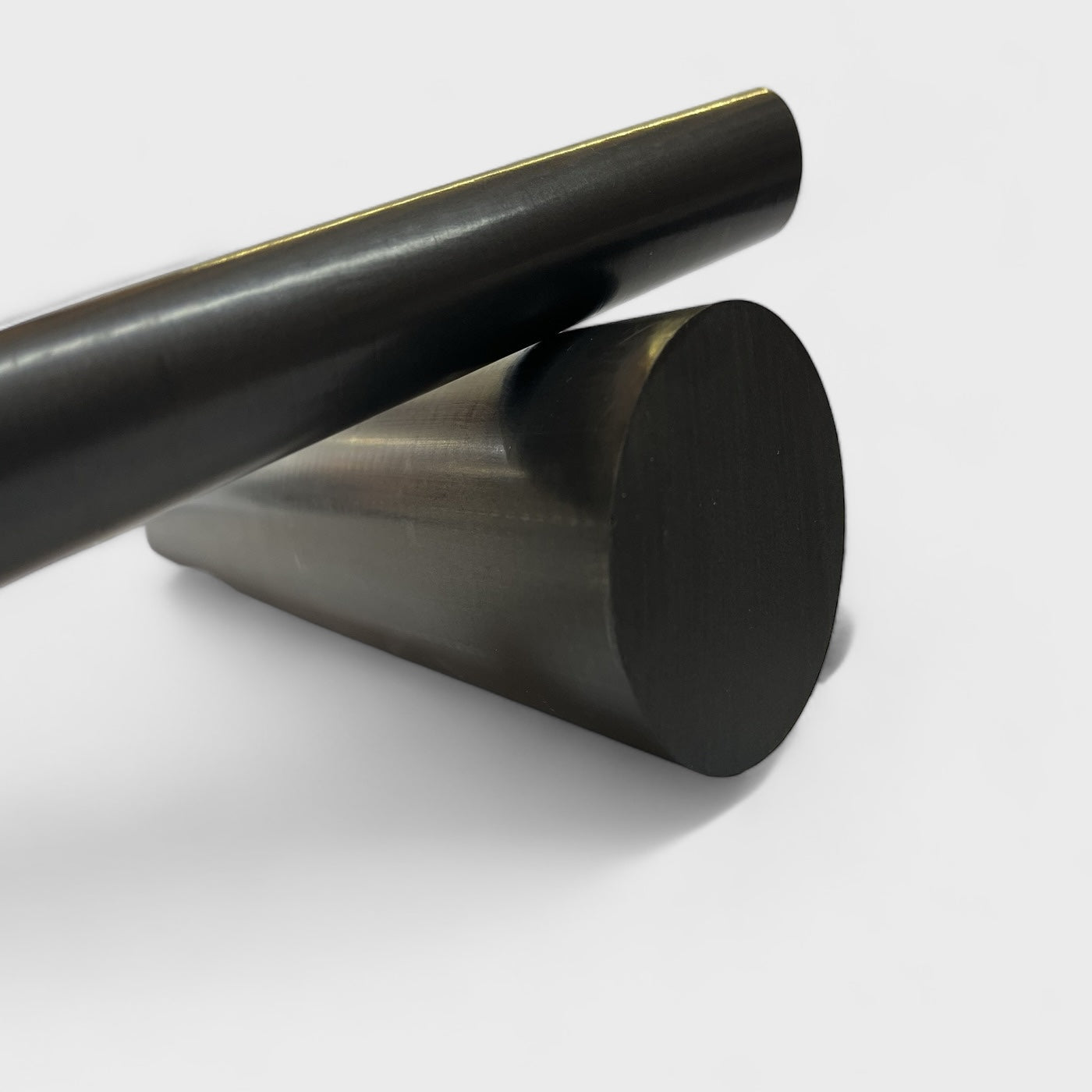 Conductive Antistatic UHMWPE Polyethylene Rod in Black PE1000